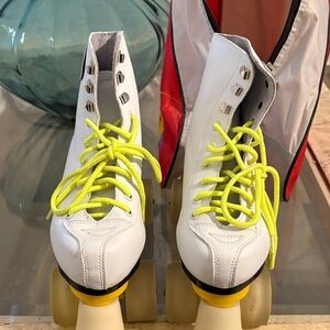 White Roller Skates with Bright Yellow Laces- Like new